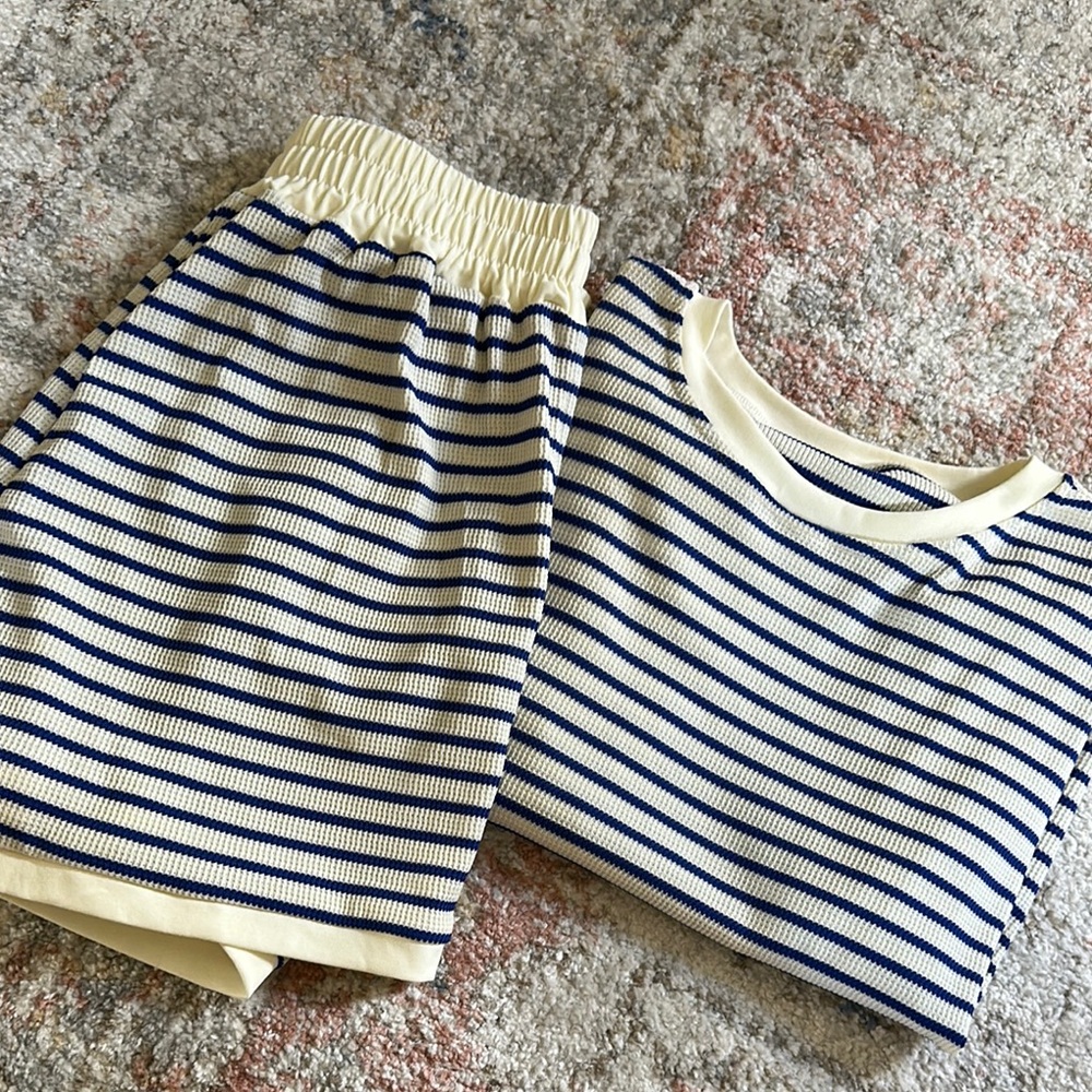 Amazon Navy and Cream Striped Short Sleeve Set